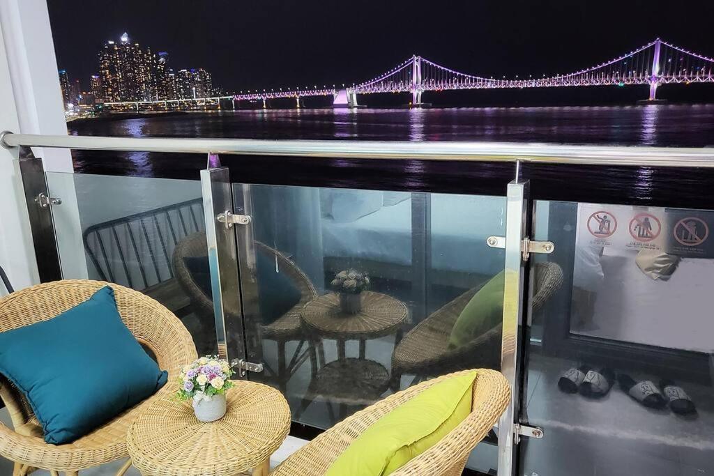 釜山広域市Gwangan-Ri Grand Terrace Ocean Viewアパートメント エクステリア 写真