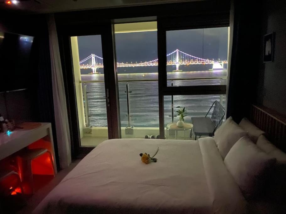 釜山広域市Gwangan-Ri Grand Terrace Ocean Viewアパートメント エクステリア 写真